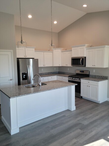 Building Photo - 2007 Buttonwood Ct