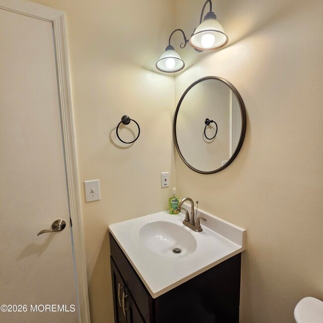 Building Photo - 3 Millay Ct