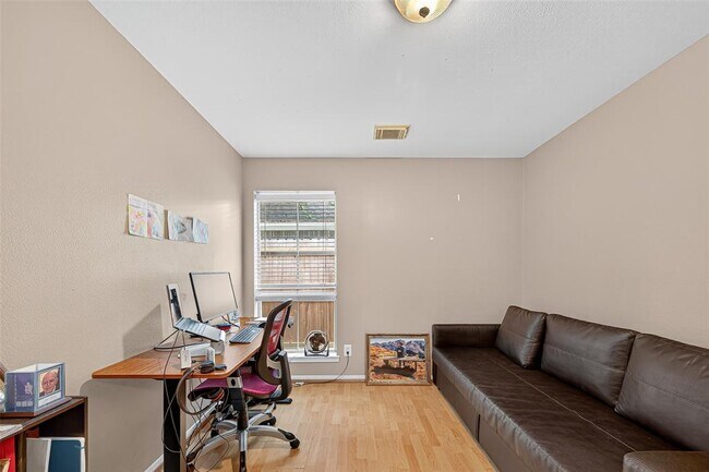 Building Photo - 14015 Loch Creek Ct