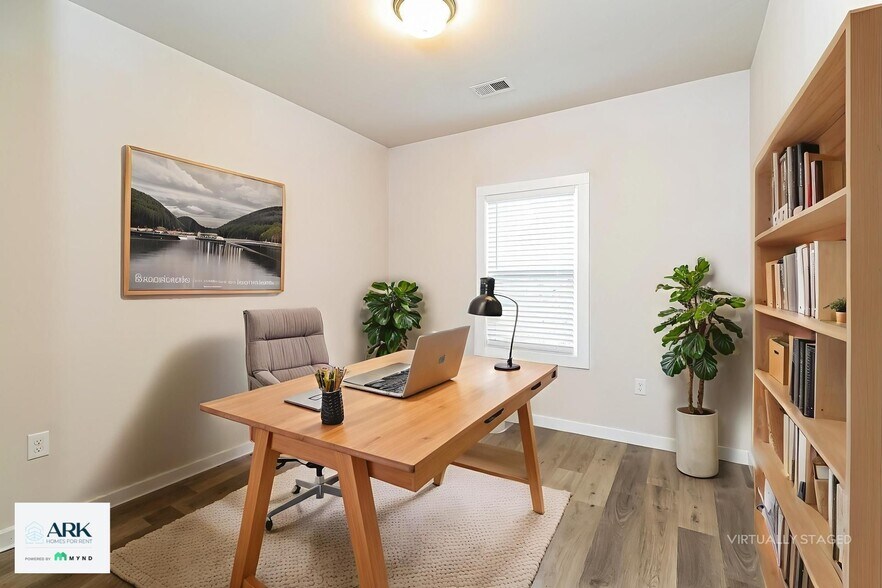 Building Photo - 3028 Celia Ave