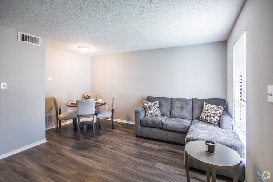 Jackson Heights 365 W Northside Dr Jackson MS 39206 Apartment Finder