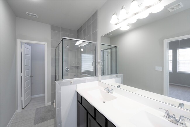 Building Photo - 24238 Golden Fallow Dr