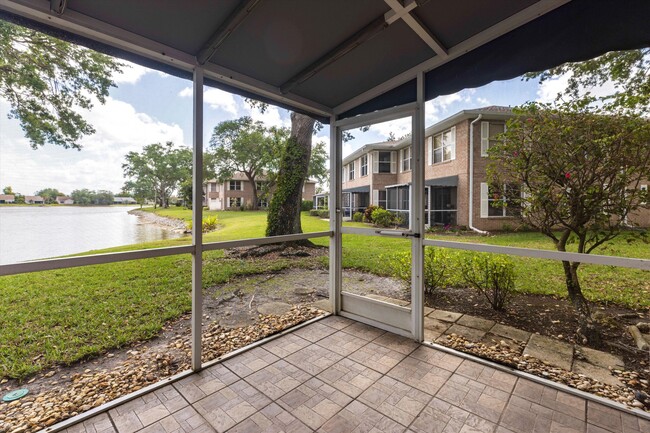 Building Photo - 6750 Lone Oak Blvd