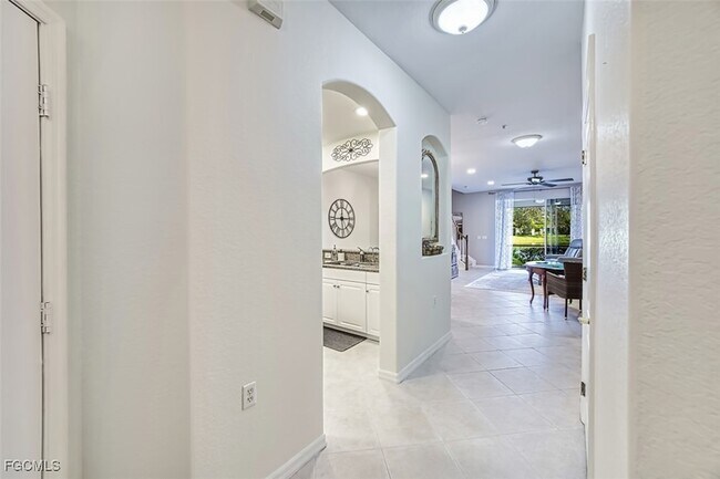 Building Photo - 3111 Cottonwood Bend