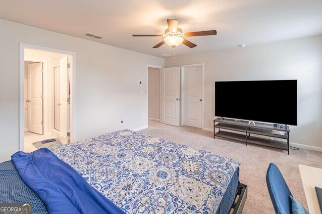 Building Photo - 1452 Villageside Ct