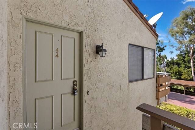 Building Photo - 22812 Hilton Head Dr