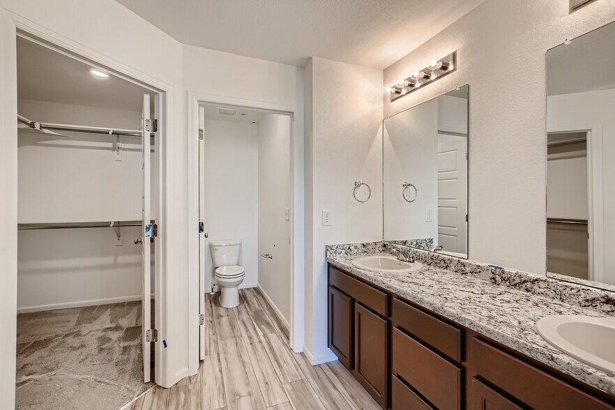 Building Photo - 17911 E 103rd Ave