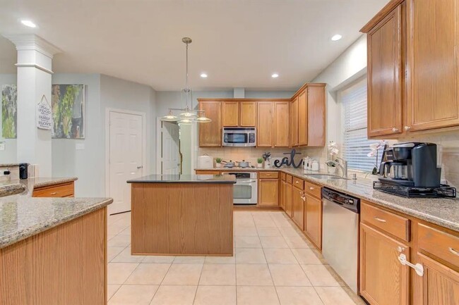 Building Photo - 4907 Mountain Fork
