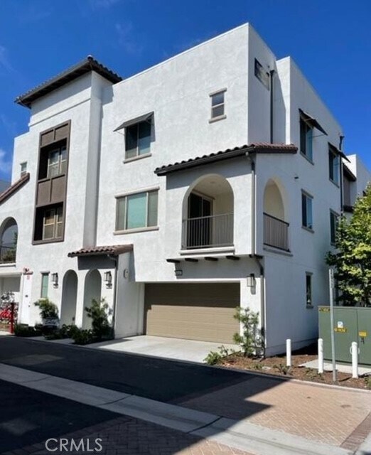 Primary Photo - 8407 Explorer St
