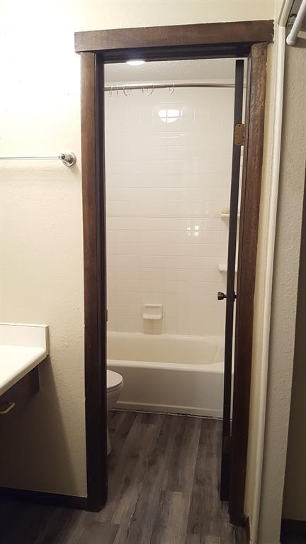 Building Photo - 822 Cardinal Creek Blvd