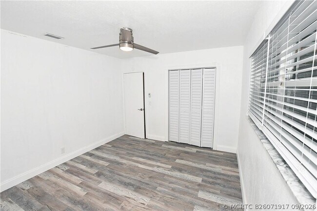 Building Photo - 270 NW 43rd St