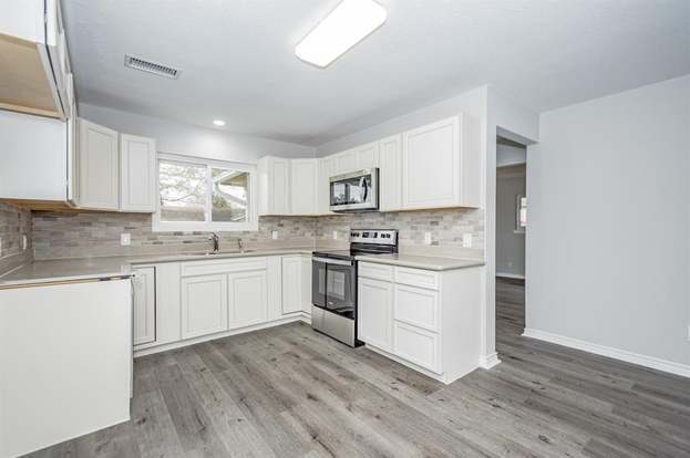 Building Photo - 3410 Truxton Dr