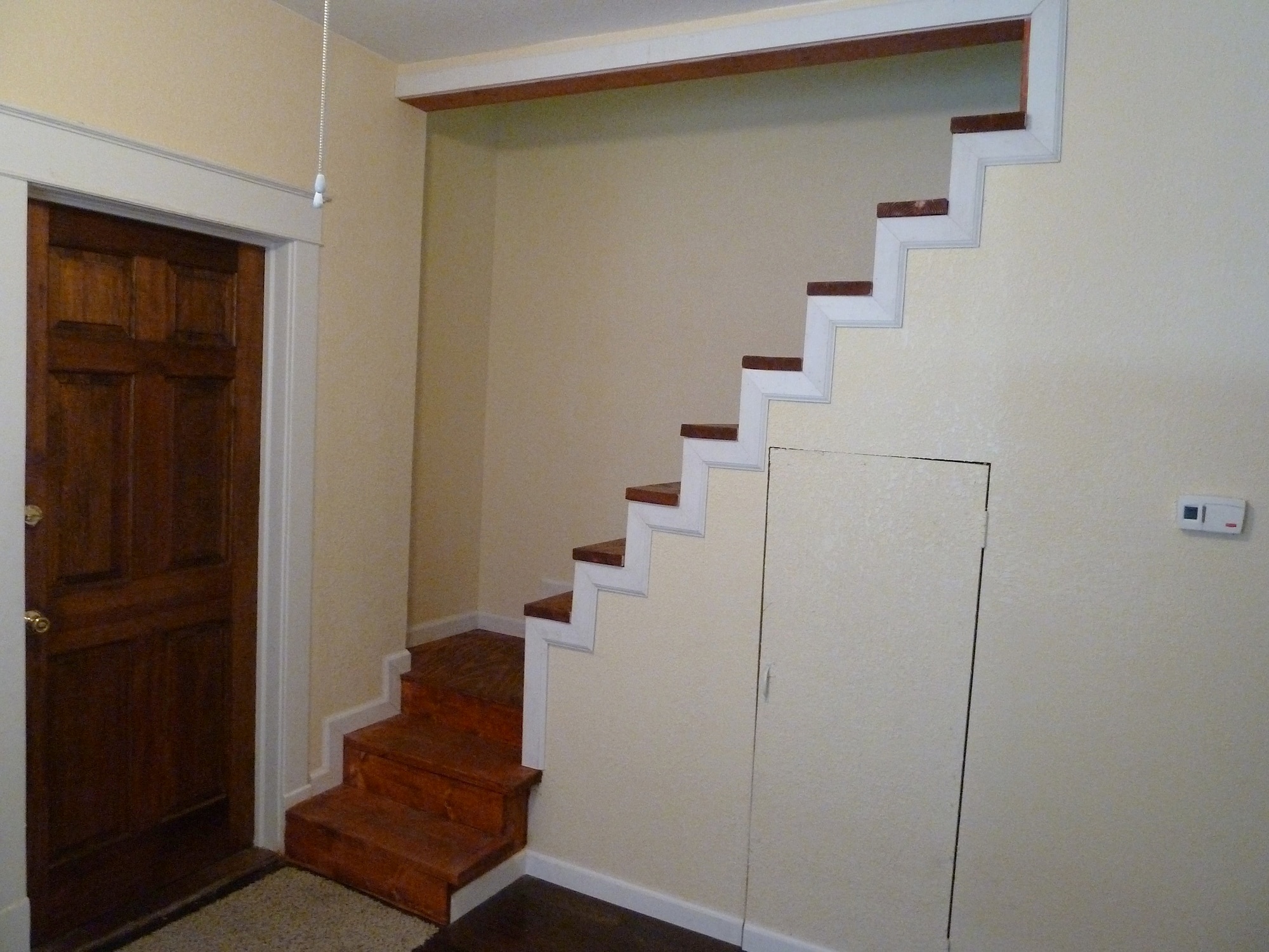 Building Photo - 3916 Clark Ave