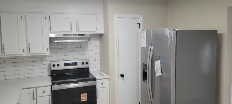 Building Photo - 1542 E Perry St