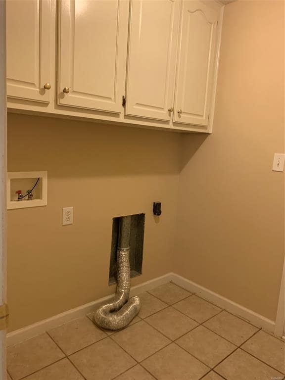 Building Photo - 131 Live Oaks Dr