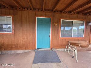 Building Photo - 1743 E Nadean Ln