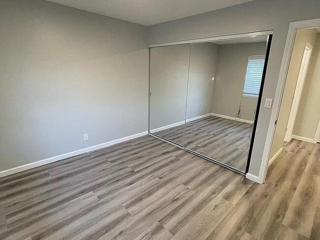 Building Photo - 116 Evelyn Cir