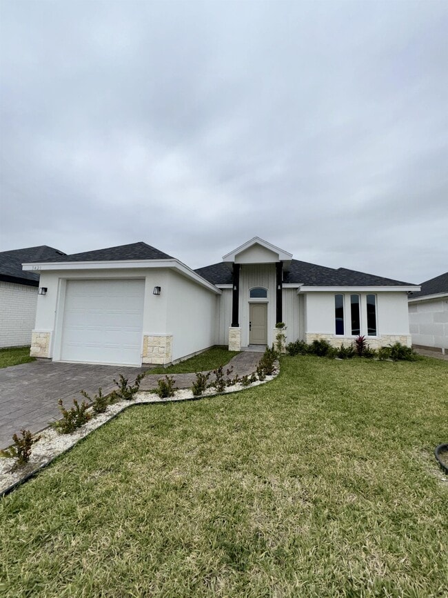 Building Photo - 3421 Silver Nugget Dr