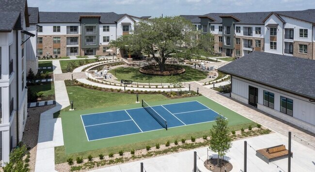 Building Photo - 24720 Morton Ranch Rd