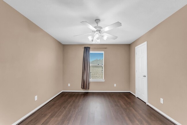 Building Photo - 11631 Trail Point Dr