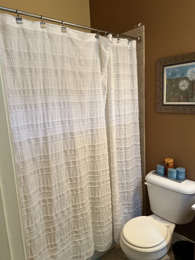 Bathroom #1 - 4705 Lantern Ct