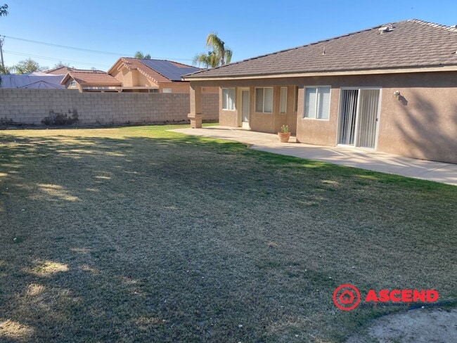 Building Photo - Beautiful 4 bedroom home!