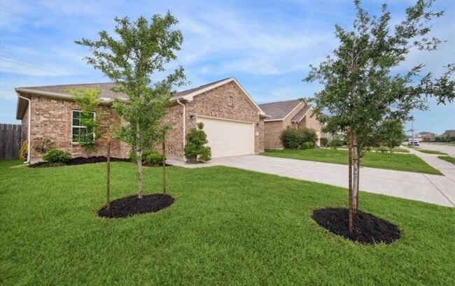 Building Photo - 8711 Willet St