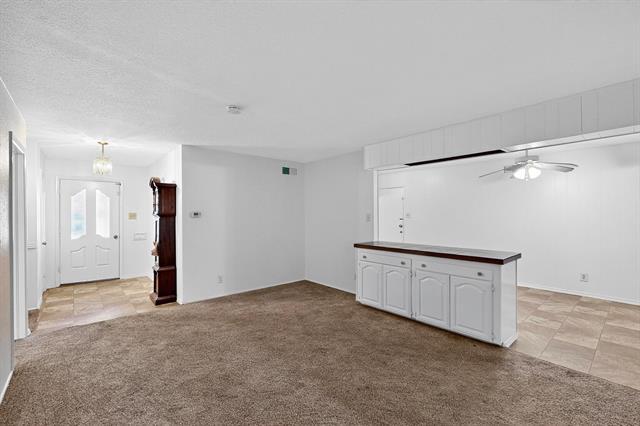 Building Photo - 2612 Ashley Dr