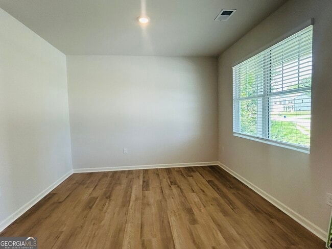 Building Photo - 112 Glenrise Dr