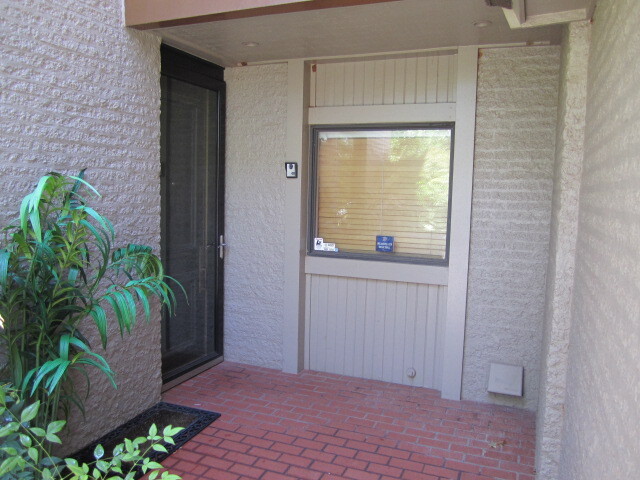 Building Photo - 4112 Coletta Dr