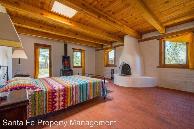 Building Photo - 4 br, 2 bath House - 5 Casa Del Oro Loop