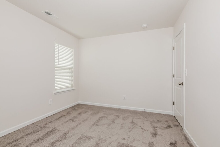 Building Photo - 4327 Drifter Dr