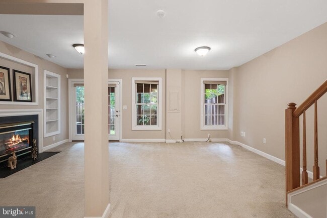 Building Photo - 12716 Dogwood Hills Ln