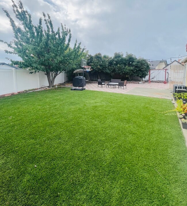 Building Photo - 4573 Janae Ct