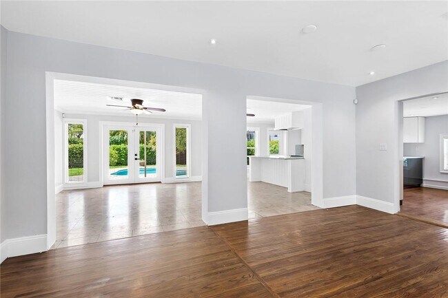 Building Photo - 1416 Polk St