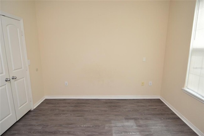 Building Photo - 4221 W Spruce St