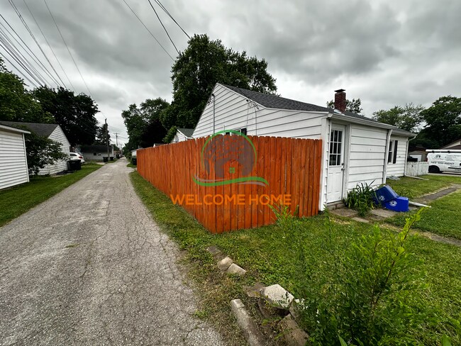 Building Photo - 22nd St