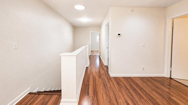Building Photo - 2132 Forbes Ave