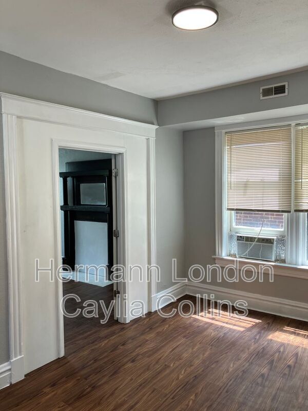Building Photo - 3715 Bamberger Ave