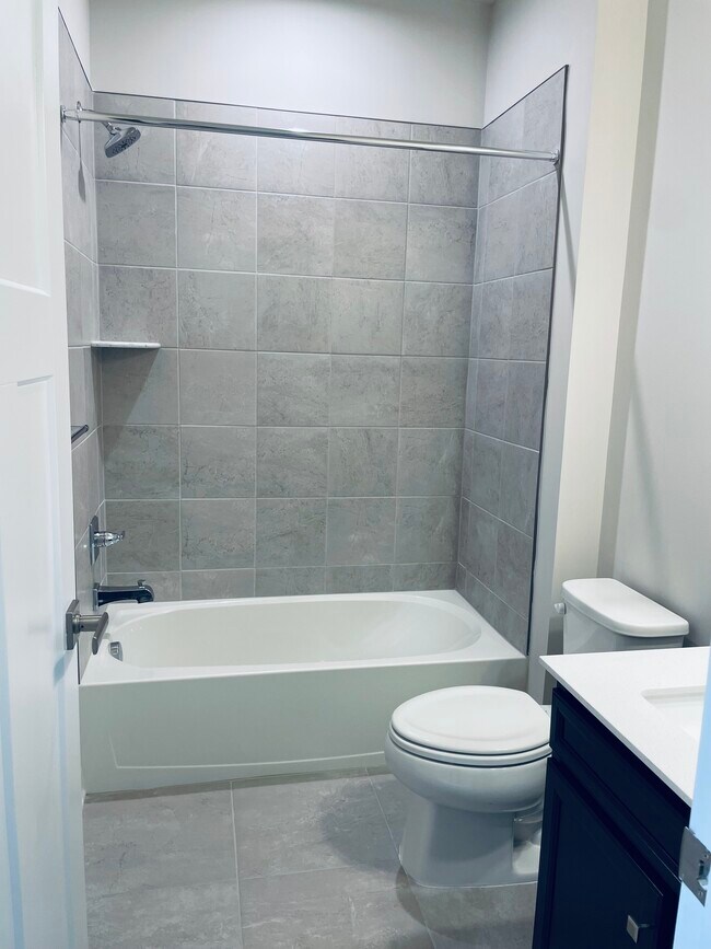 Building Photo - 507 Scarlet Maple Pl