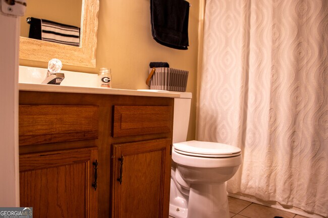 Building Photo - 170 Northview Dr