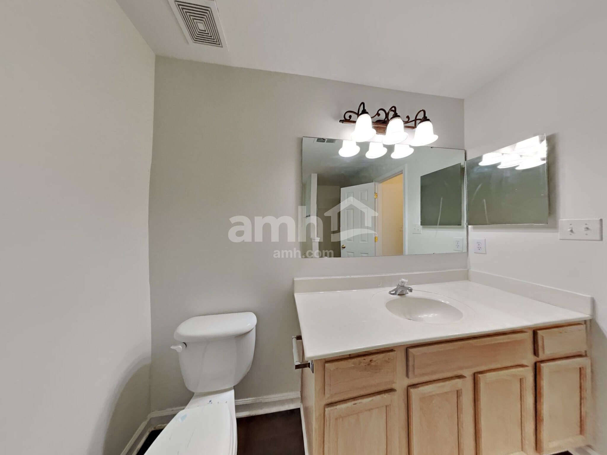 Building Photo - 126 Elrosa Rd