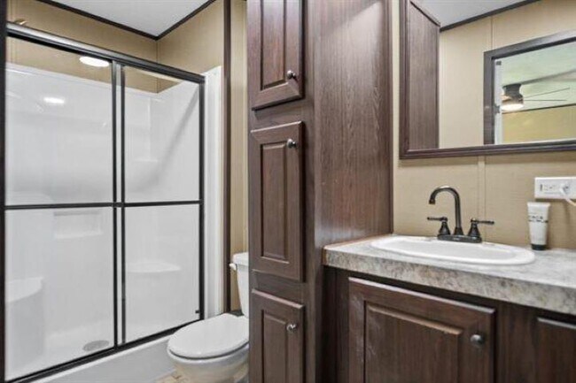 Building Photo - 33847 US-96