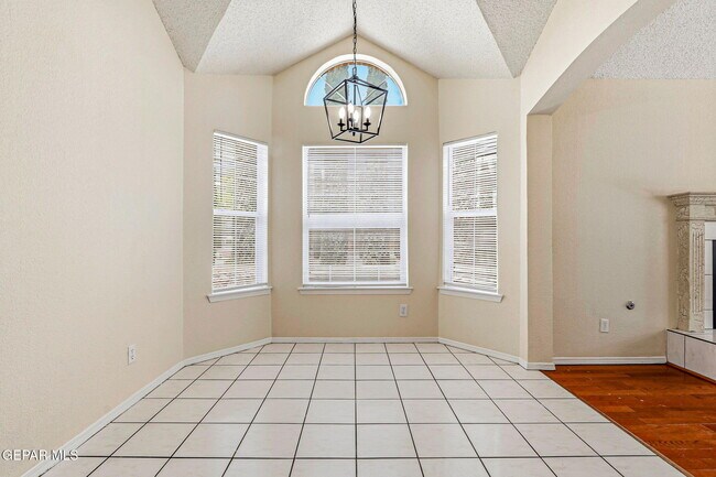 Building Photo - 1936 Desert Sun Dr