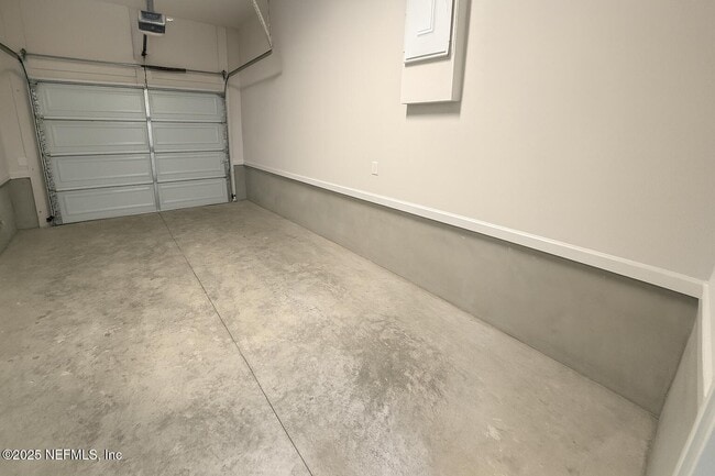 Building Photo - 1063 Farwell St