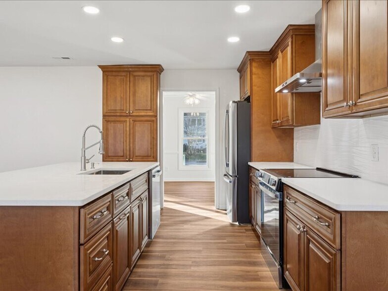 Building Photo - 112 Winder Rd