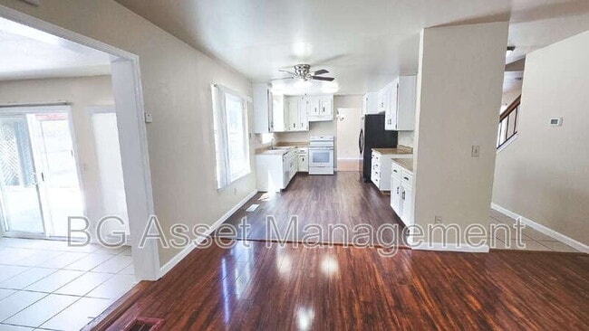 Building Photo - 322 Falcon Way