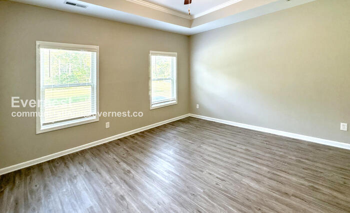 Building Photo - 115 Kretzer Ct