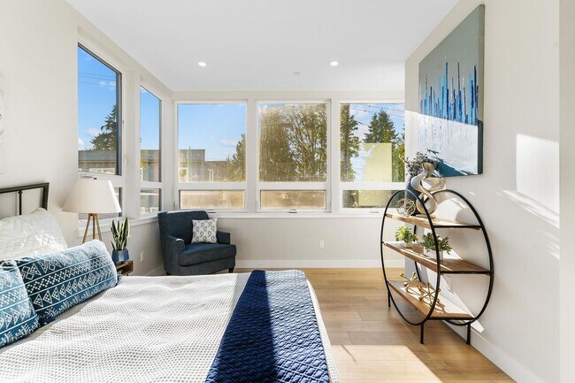 Building Photo - 3 Bed 2.5 Bath Seattle Home! Beautiful Brand New Construction!
