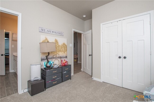 Building Photo - 1756 Meadow Crest